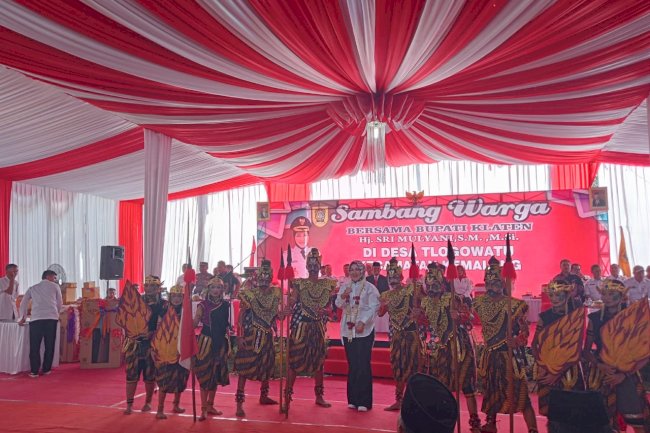 Sambang Warga di Desa Tlogowatu Kecamatan Kemalang