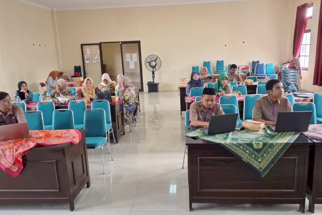  Ikuti Zoom Bimtek Pelaksanaan Pelaporan Pencegahan Stunting