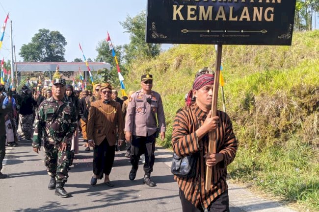 Kecamatan Kemalang gelar Kirab Metri Bumi Merapi