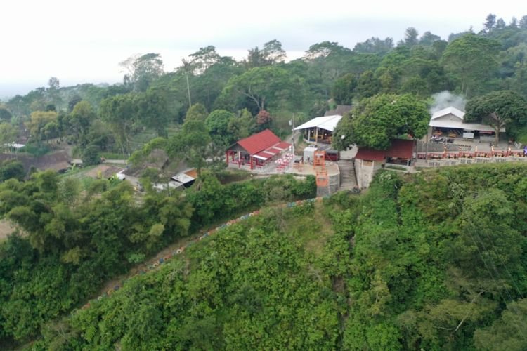 Harga Tiket Jembatan Gantung dan Gondola di Girpasang Klaten 