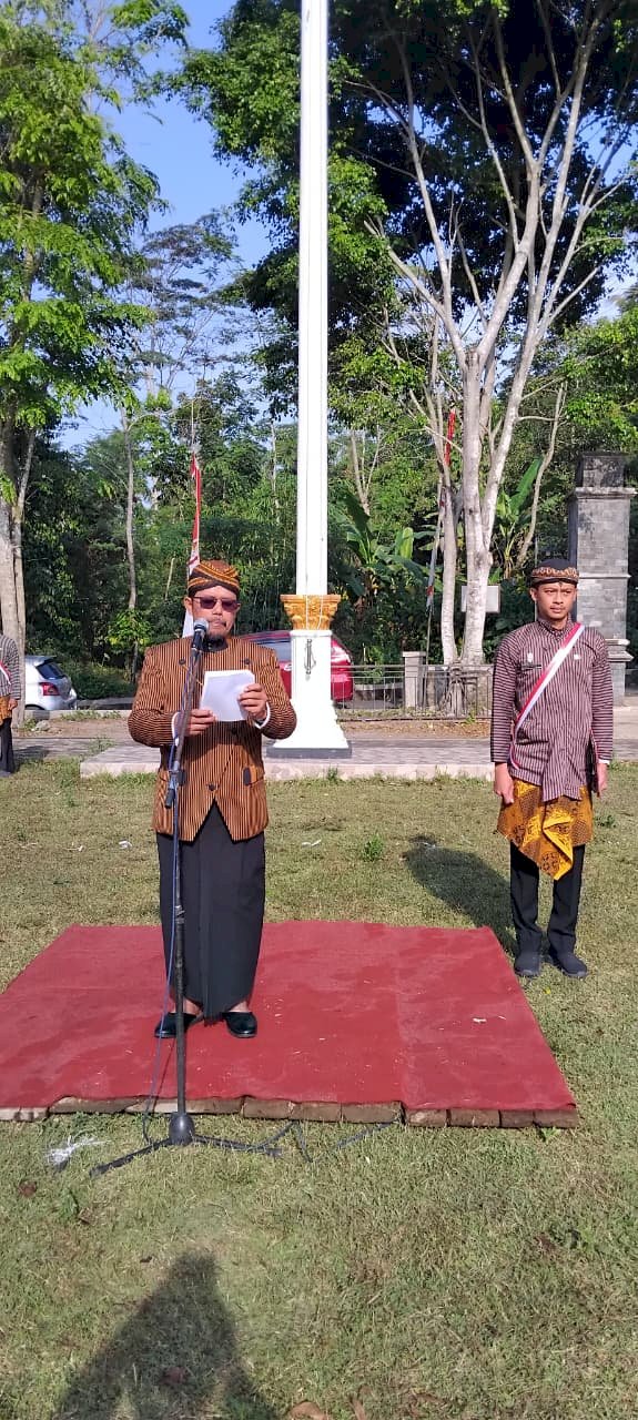 Kecamatan Kemalang menggelar upacara Hari Jadi Kabupaten Klaten Ke- 222 di Lapangan Krido Dompol Kemalang